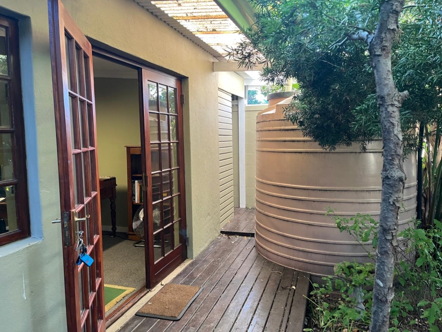 To Let commercial Property for Rent in Richmond Hill Eastern Cape